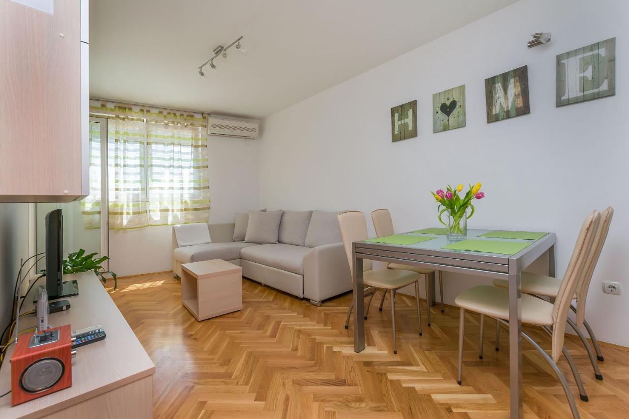 Apartments Cetina Омиш Экстерьер фото